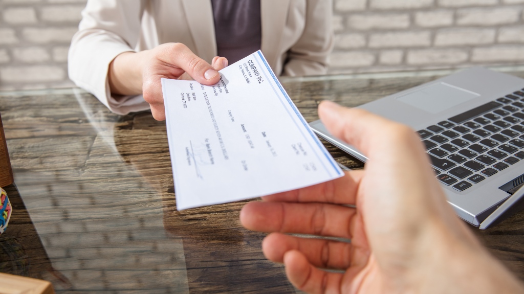 How Does an Employee Recover Unpaid Wages in California?